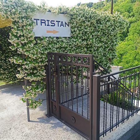 Apartman Tristan แฮร์เซ็ก-โนวี ภายนอก รูปภาพ