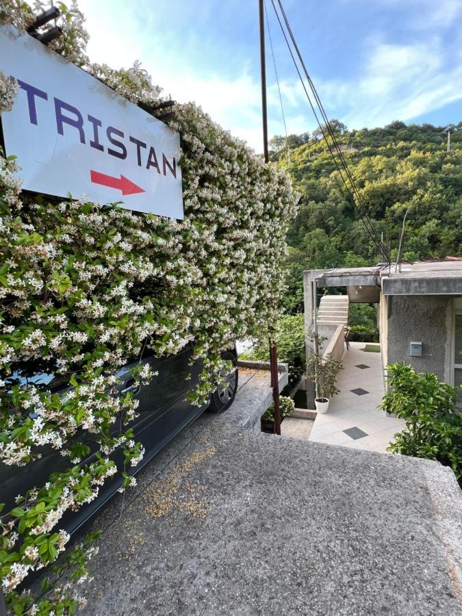Apartman Tristan แฮร์เซ็ก-โนวี ภายนอก รูปภาพ